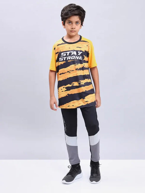 Boys Printed Slim Fit Crew Neck T-shirt with TECHNOLITE