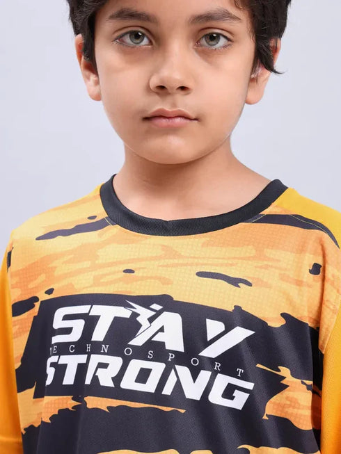 Boys Printed Slim Fit Crew Neck T-shirt with TECHNOLITE