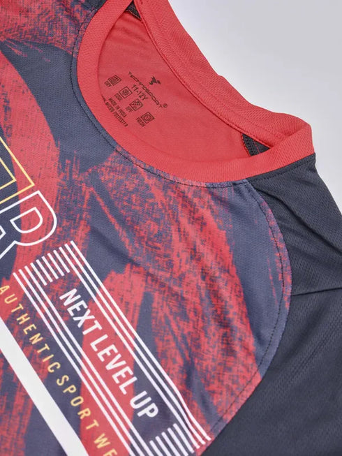 Boys Printed Slim Fit Crew Neck T-shirt with TECHNOLITE