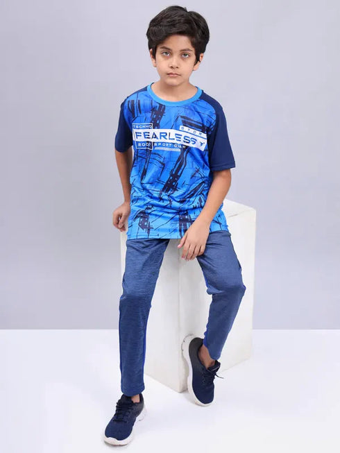 Boys Printed Slim Fit Crew Neck T-shirt with TECHNOLITE