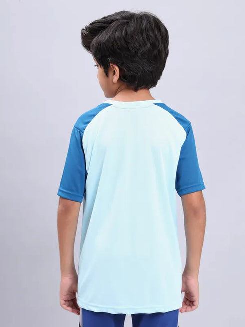 Boys Printed Slim Fit Crew Neck T-shirt with TECHNOLITE