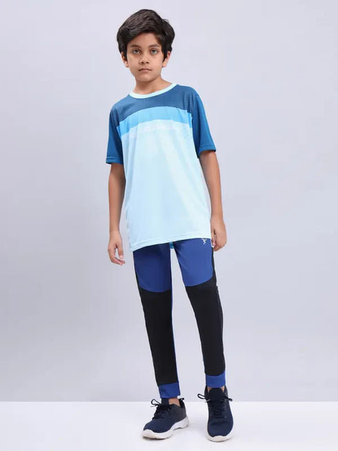 Boys Printed Slim Fit Crew Neck T-shirt with TECHNOLITE