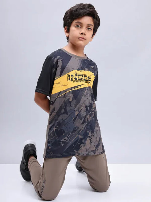 Boys Printed Slim Fit Crew Neck T-shirt with TECHNOLITE