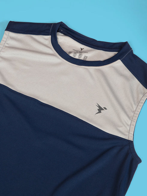 Boys Colorblock Slim Fit Round Neck T-shirt with TECHNO COOL+