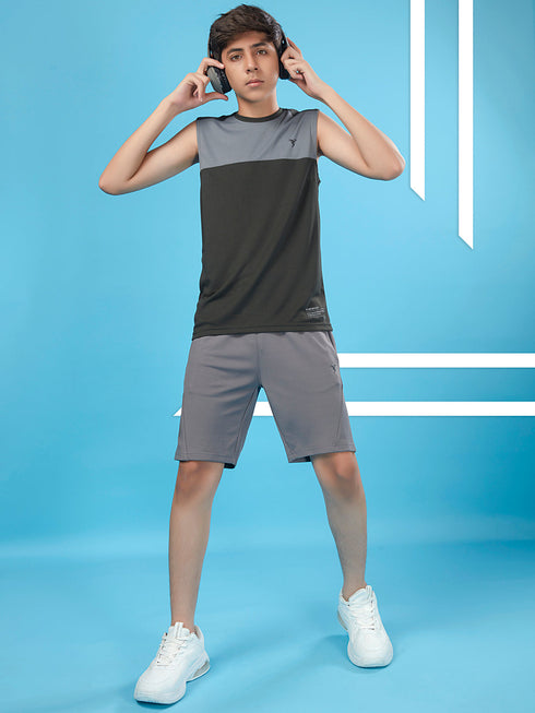 Boys Colorblock Slim Fit Round Neck T-shirt with TECHNO COOL+