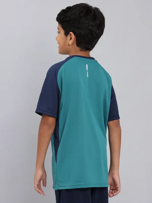 Boys Colorblock Slim Fit Crew Neck T-shirt with TECHNO COOL+