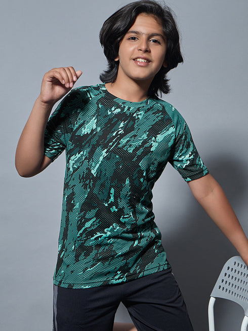 Boys Printed Slim Fit Round Neck Sports T-shirt with TECHNOCOOL+
