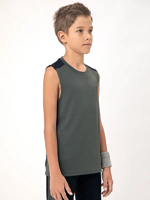 Boys Colorblock Slim Fit Crew Neck T-shirt with TECHNO COOL+