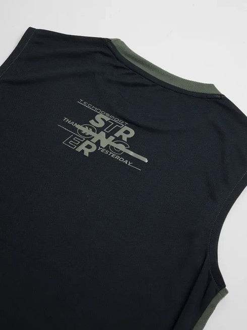 Boys Colorblock Slim Fit Crew Neck T-shirt with TECHNO COOL+