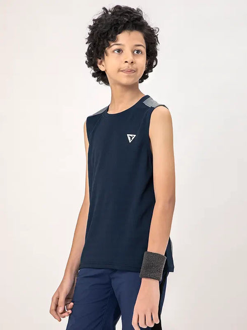 Boys Colorblock Slim Fit Crew Neck T-shirt with TECHNO COOL+