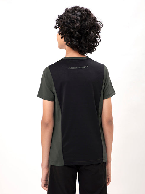 Boys Colorblock Slim Fit Crew Neck T-shirt with TECHNO COOL+