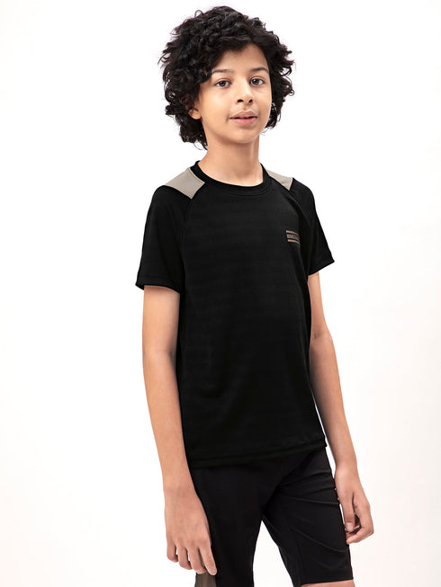 Boys Colorblock Slim Fit Crew Neck T-shirt with TECHNO COOL+