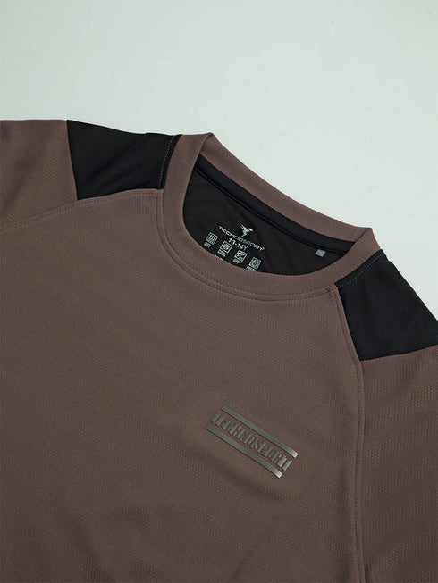 Boys Colorblock Slim Fit Crew Neck T-shirt with TECHNO COOL+