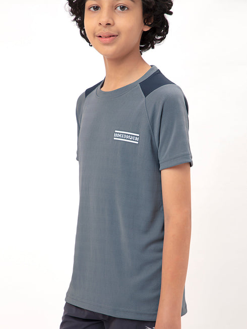 Boys Colorblock Slim Fit Crew Neck T-shirt with TECHNO COOL+