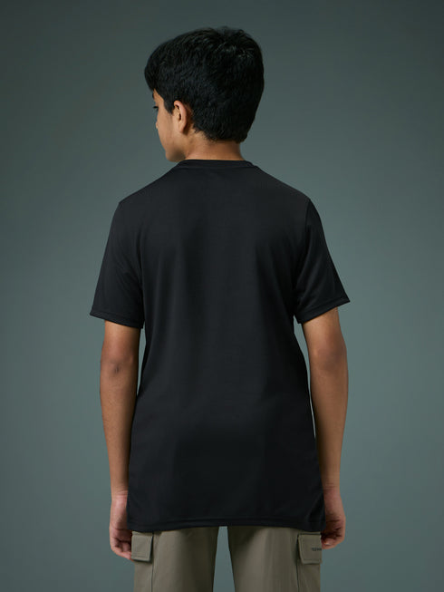 Boys Printed Slim Fit Round Neck Sports T-shirt with TECHNOCOOL+
