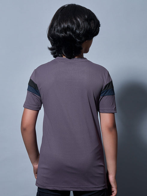 Boys Colorblock Slim Fit Round Neck Sports T-shirt with TECHNO DRY