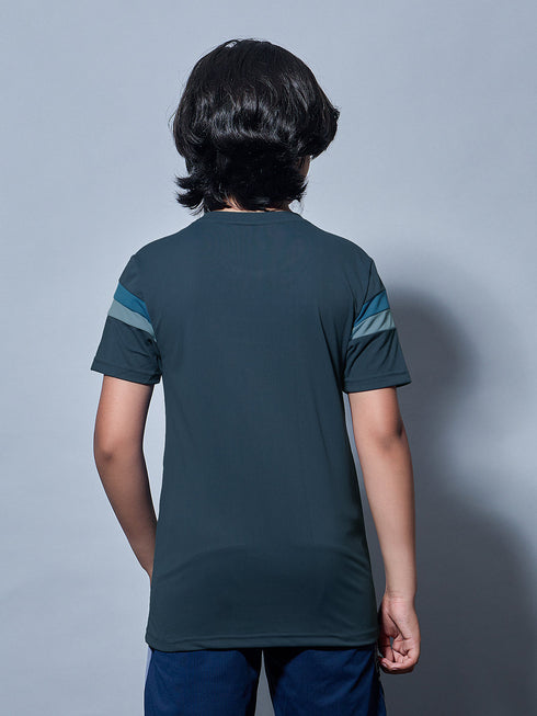 Boys Colorblock Slim Fit Round Neck Sports T-shirt with TECHNO DRY