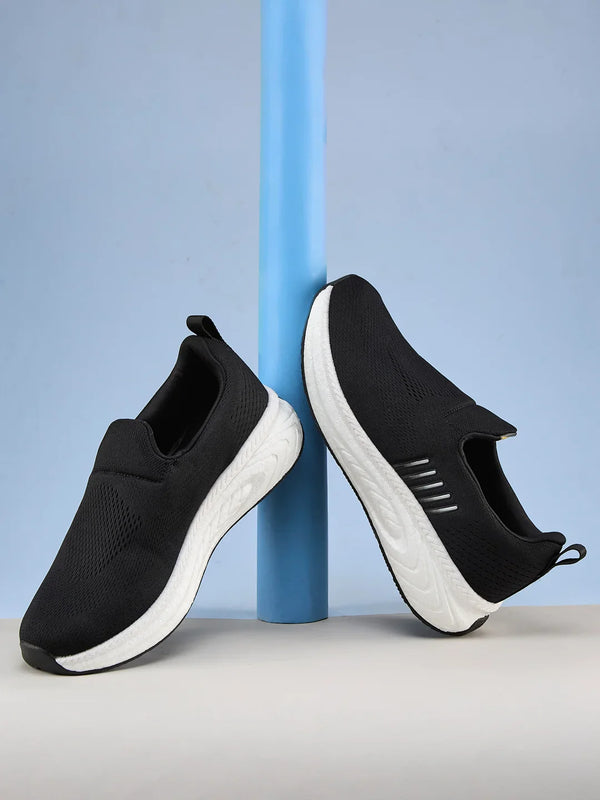 BALLER Black Men's Walking Shoes