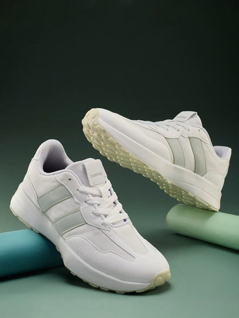 BRISK White Men's Sneakers