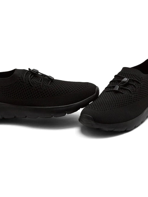 CELEB Black Men's Walking Shoes