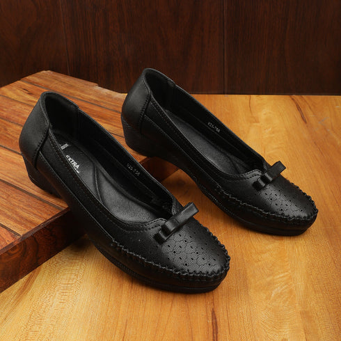 Women's Perforated Wedge Moccasins with Bow Detail