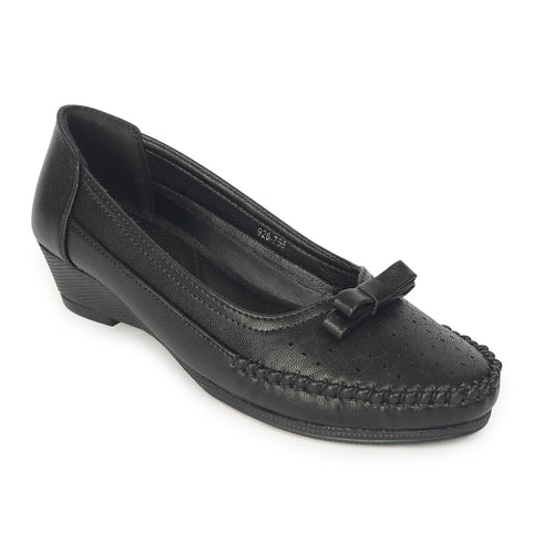 Women's Perforated Wedge Moccasins with Bow Detail