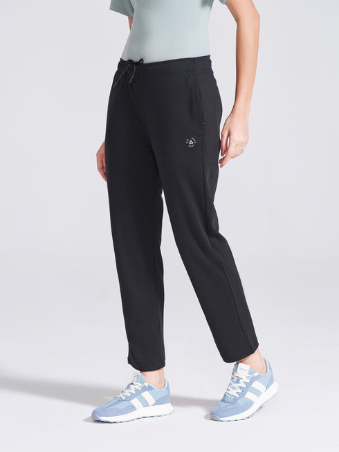 Women's Black Regular Fit Track Pants