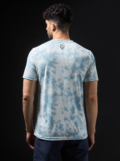 Men Abstract Print Slim Fit Crew Neck T-shirt with TECHNO COOL+