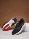 DAXTON Black Men's Running Shoes