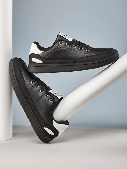 DRIPP Black Men's Sneakers