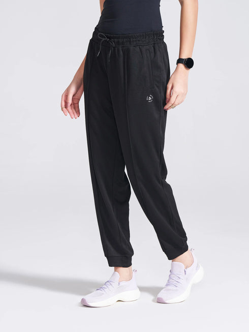 Women's Black Regular Fit Track Pants