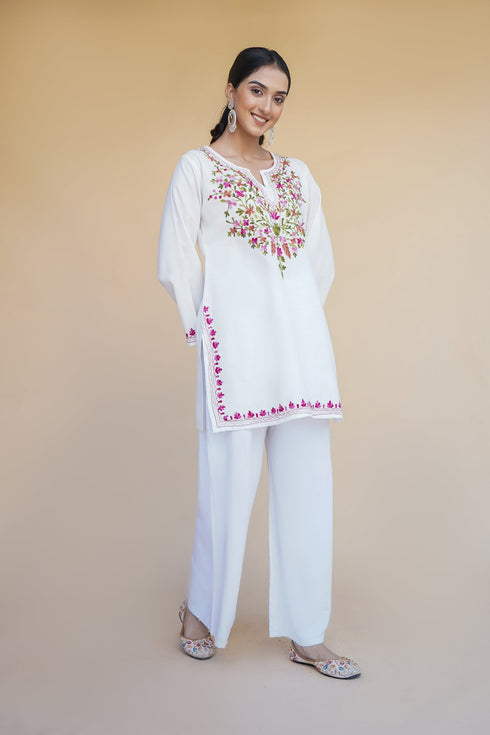 Reshika in Kashmiri Aari Work Cotton Short Kurta – White