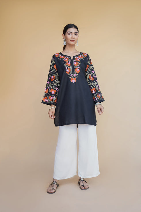 Kashmiri Aari Work Cotton Short Kurta – Black