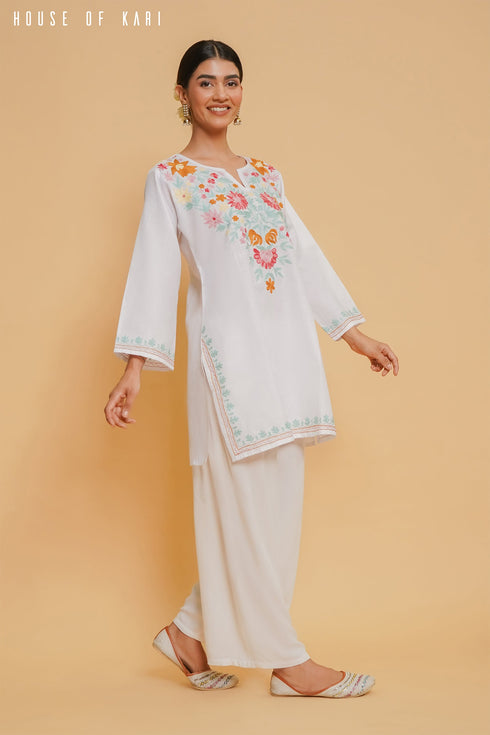 Kashmiri Aari Work Cotton Short Kurta – White