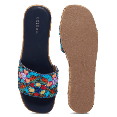 Daisyy Embroidered Wedges