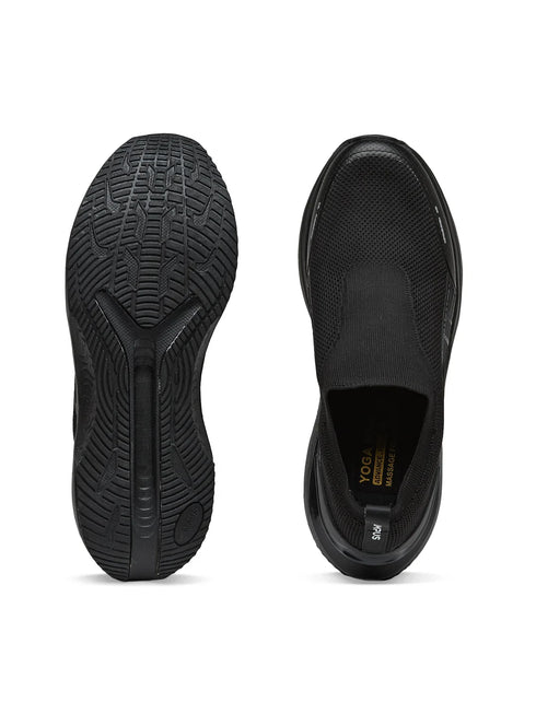 FLYNN Black Men's Walking Shoes
