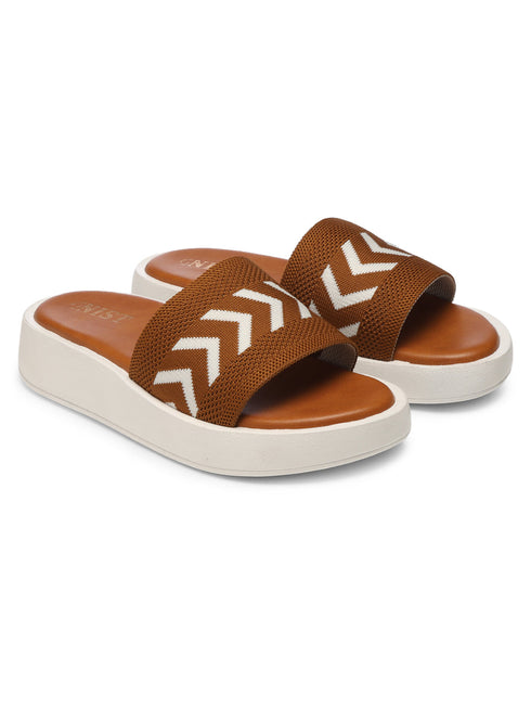 GNIST Flatform Tan Platform heels