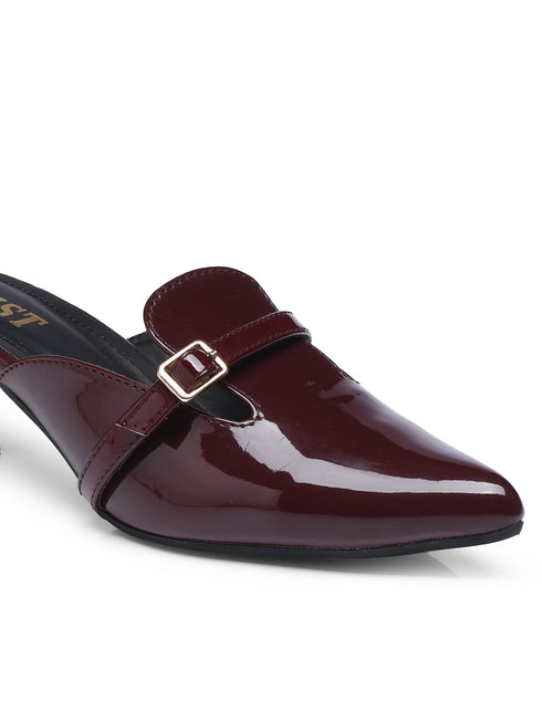 GNIST Structured Mule Cherry Kitten Heel