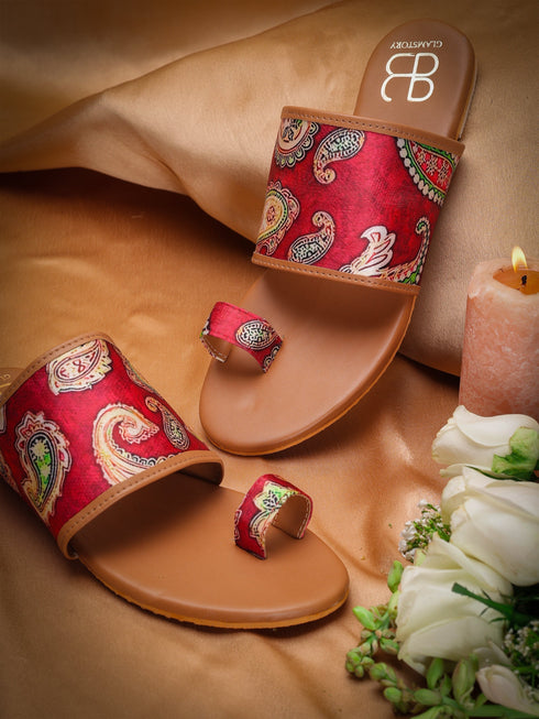 Urban Chic Multicolor Kolhapuri Chappal