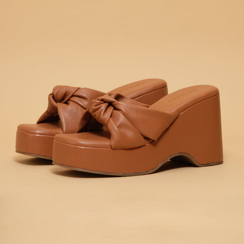Gloriaa Knot Wedges