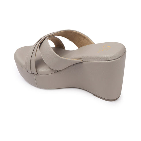Women's Criss-Cross Strap Wedge Sandal with Charm Detail