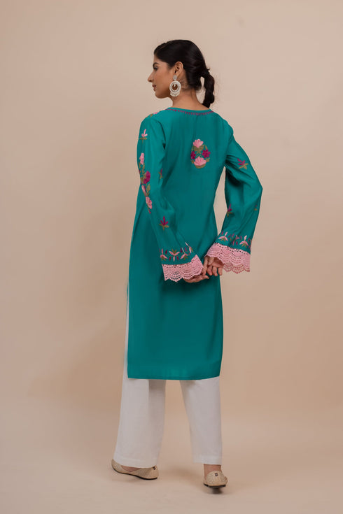 Asmeet in Falak Kashmiri Long Kurta In Turquoise Blue Muslin With Aari