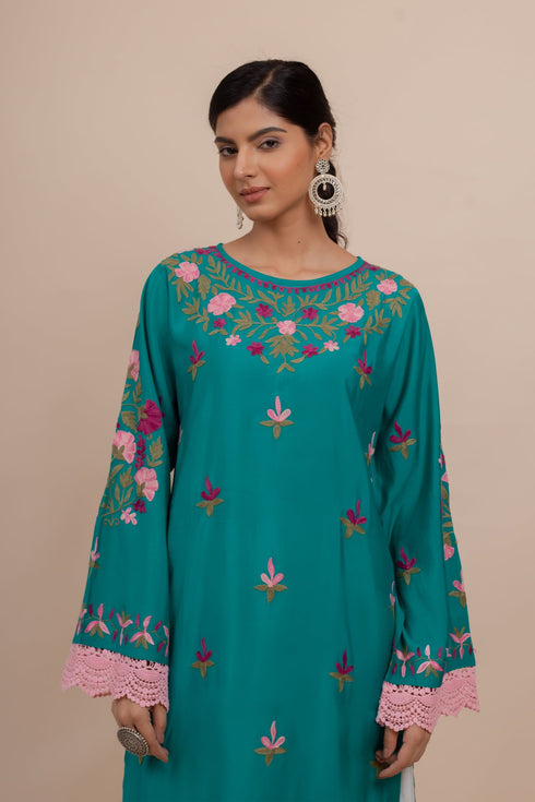 Asmeet in Falak Kashmiri Long Kurta In Turquoise Blue Muslin With Aari