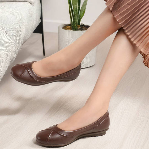 Women's Refined Rounded Toe Flats