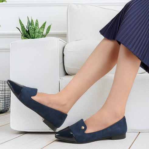 Women's Two-Tone Pointed Toe Loafers