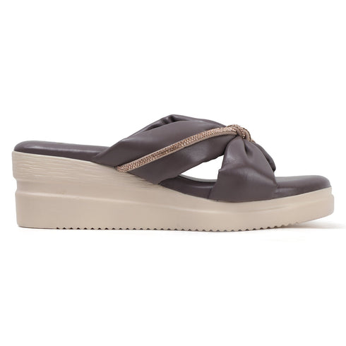 Women's Wedge Sandal with Padded Knot Detail