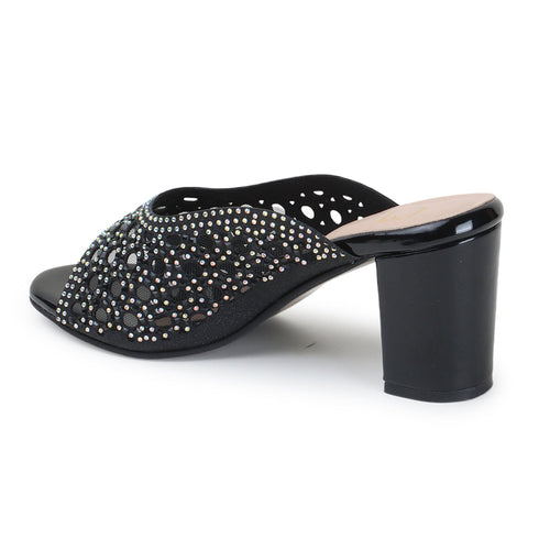 Women Embellished Block Heel Sandals