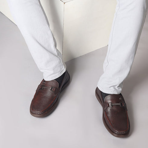 Men's Textured Leather Loafers with Cushioned EVA Comfort Sole