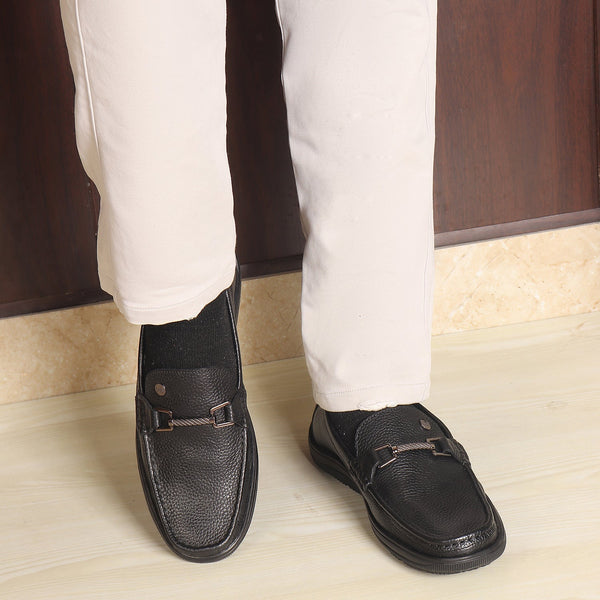 Men's Textured Leather Loafers with Cushioned EVA Comfort Sole