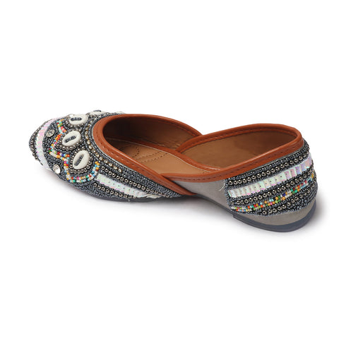 Women's Embellished Slip-On Ethnic Jutis